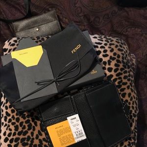 FENDI SELLERIA WALLET